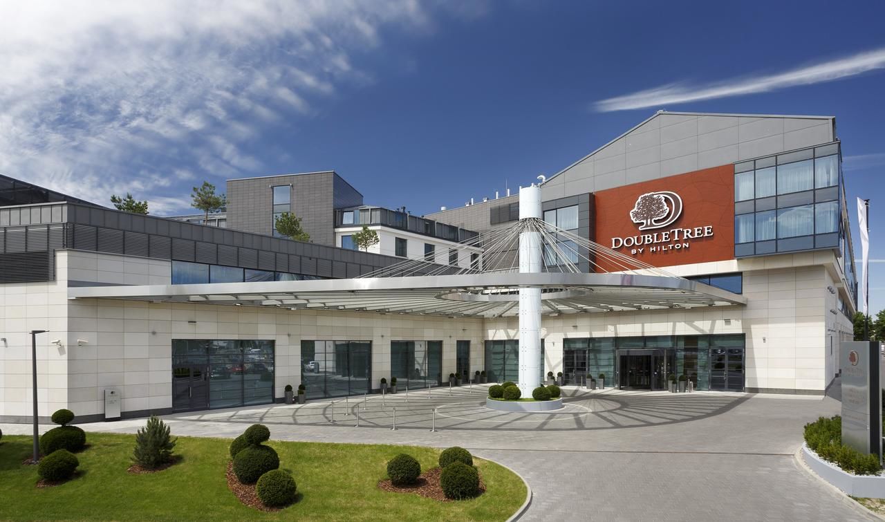 Отель DoubleTree by Hilton Hotel & Conference Centre Warsaw Варшава